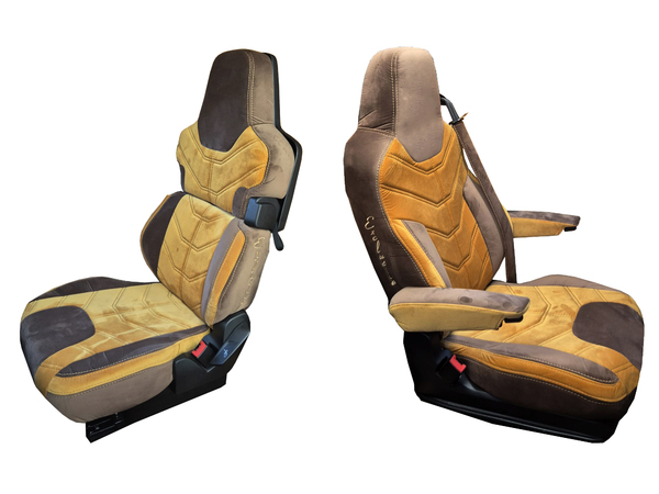 MAN TGX 2020 Sitzbezüge Alkantra Bild 1