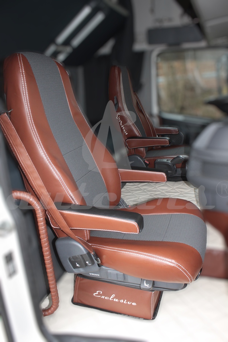 Sitzbezüge Premium Stoff / Kunstleder passend für LKW Ford