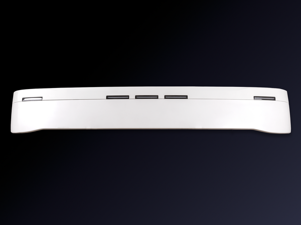 Sonnenblende 35 cm für alle Scania Next Generation integriert mit 5 Positionsleuchten Optoline NG+. Breite: 230 cm. Höhe: 35 cm. Oberer Teil: 11 cm. Unterer Teil: 21 cm.